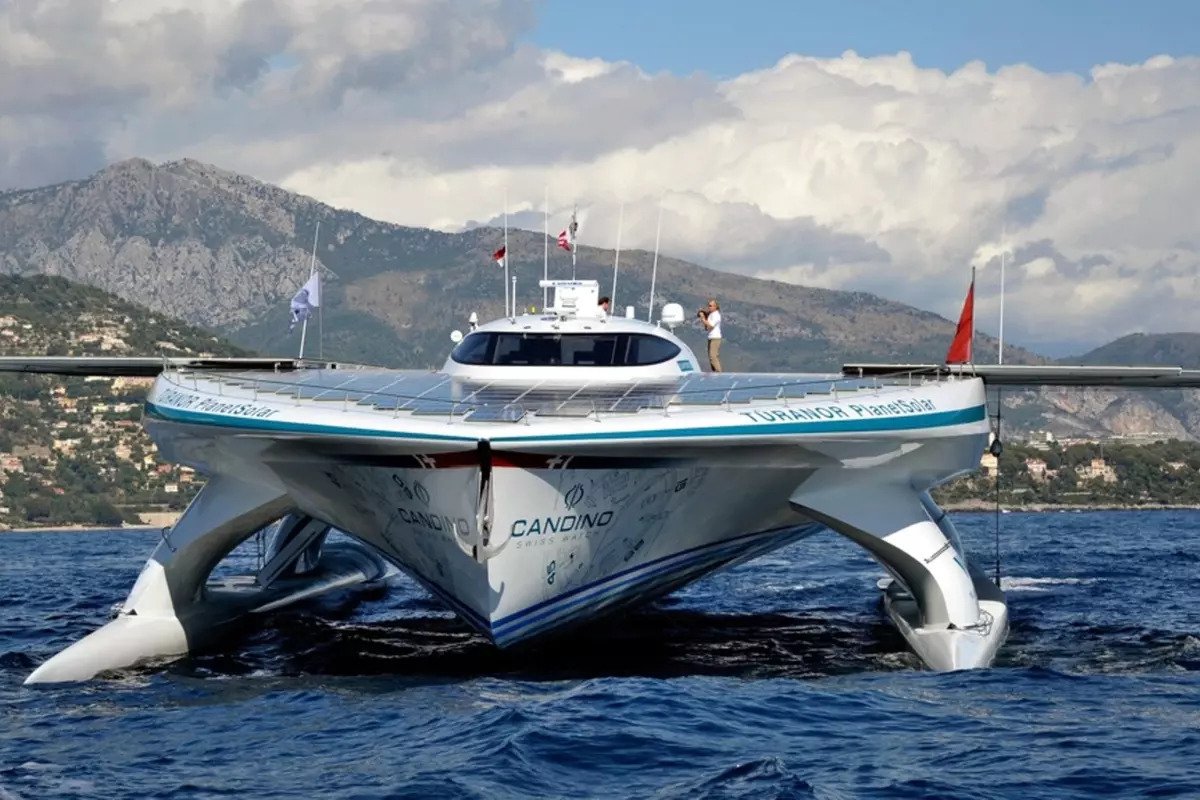 Top Samples of Solar-Powered Boats and Vessels